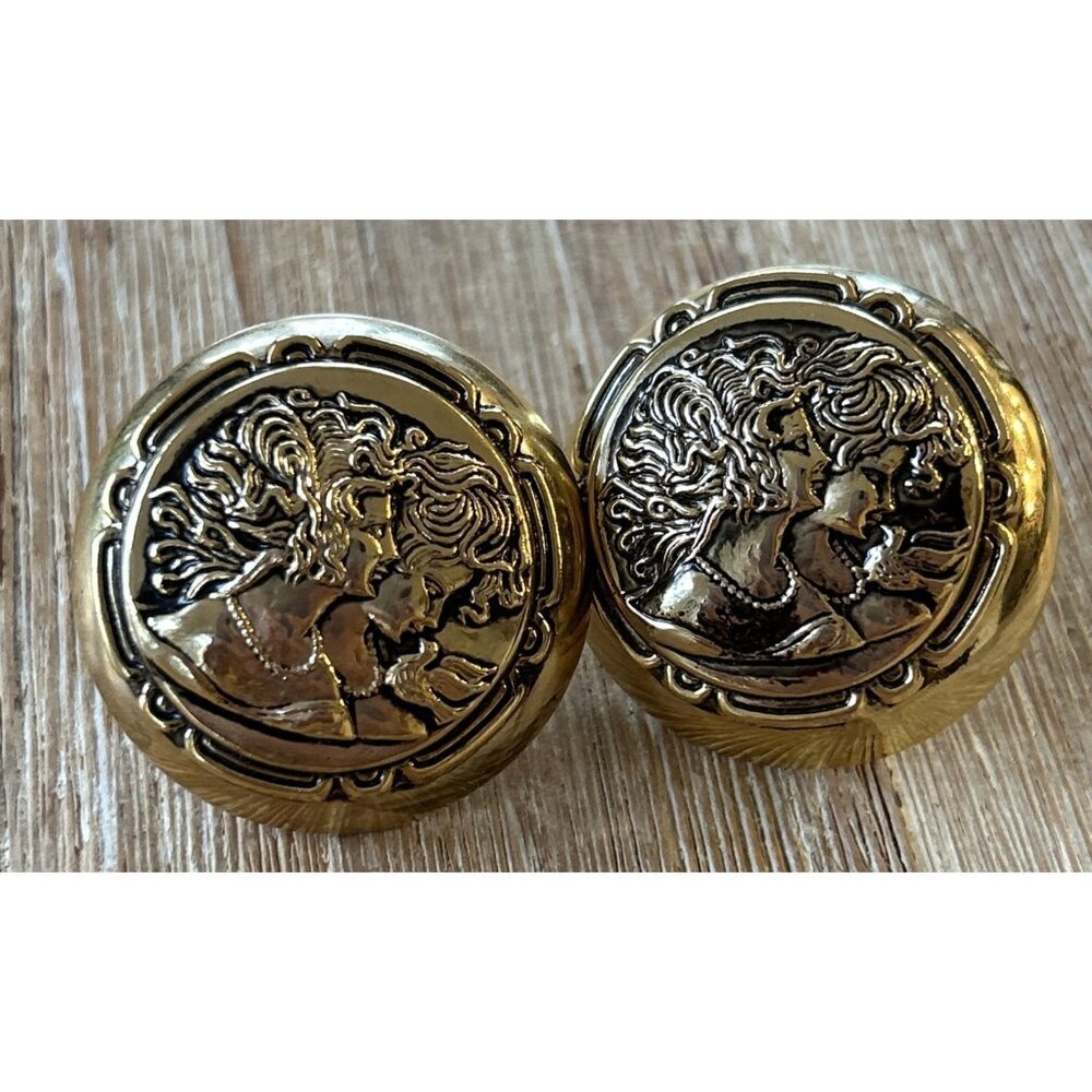 Vintage Art Nouveau Gold Tone Gibson Girl Round Clip On Earrings Shiny Polished